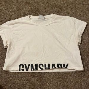White cropped gymshark top